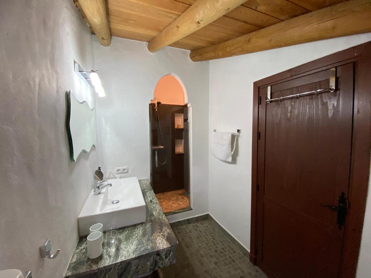 Valle Del Arroyo Casas Rurales - B&B - Solo Adultos Cortelazor Exterior photo