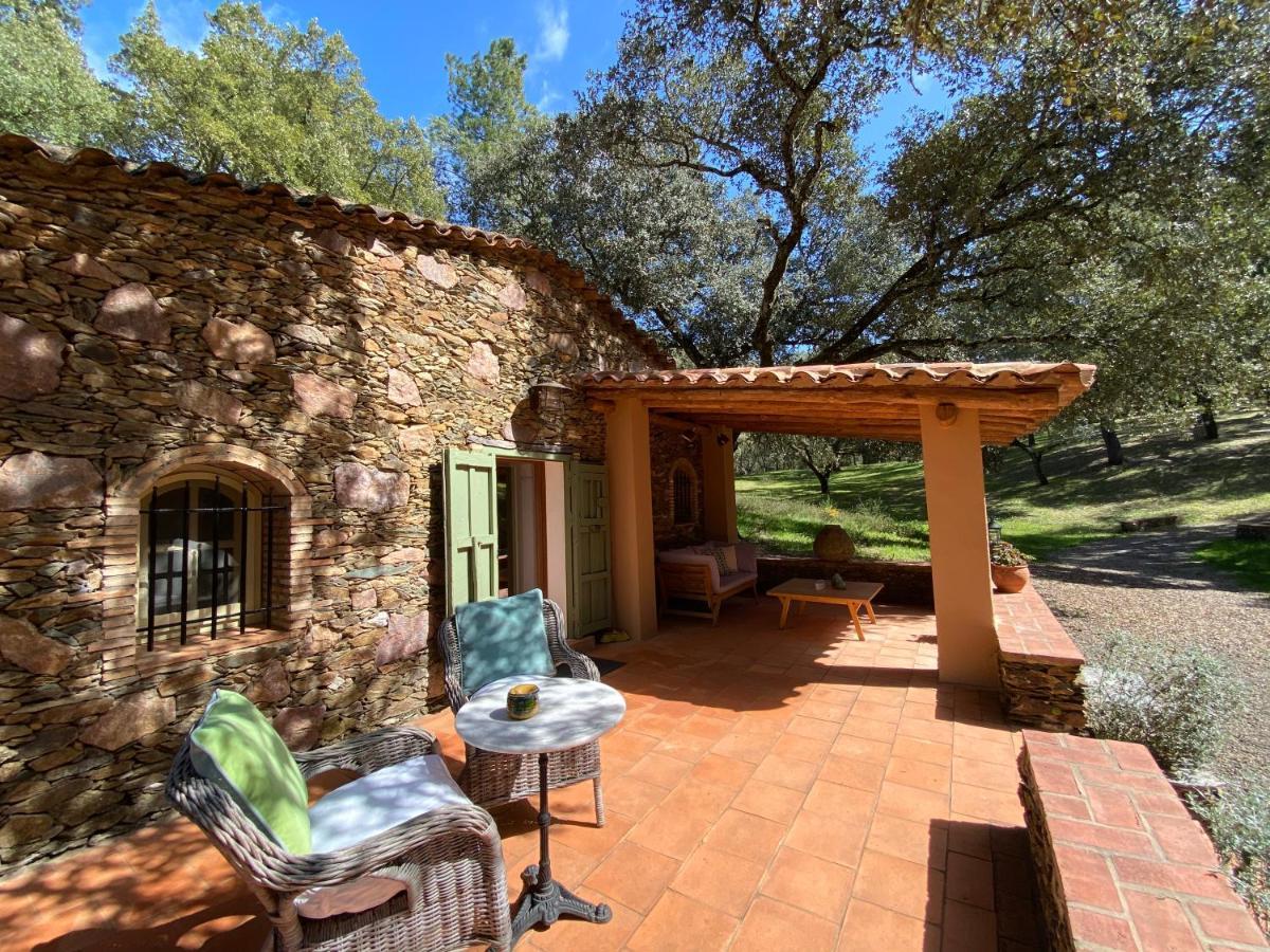 Valle Del Arroyo Casas Rurales - B&B - Solo Adultos Cortelazor Exterior photo